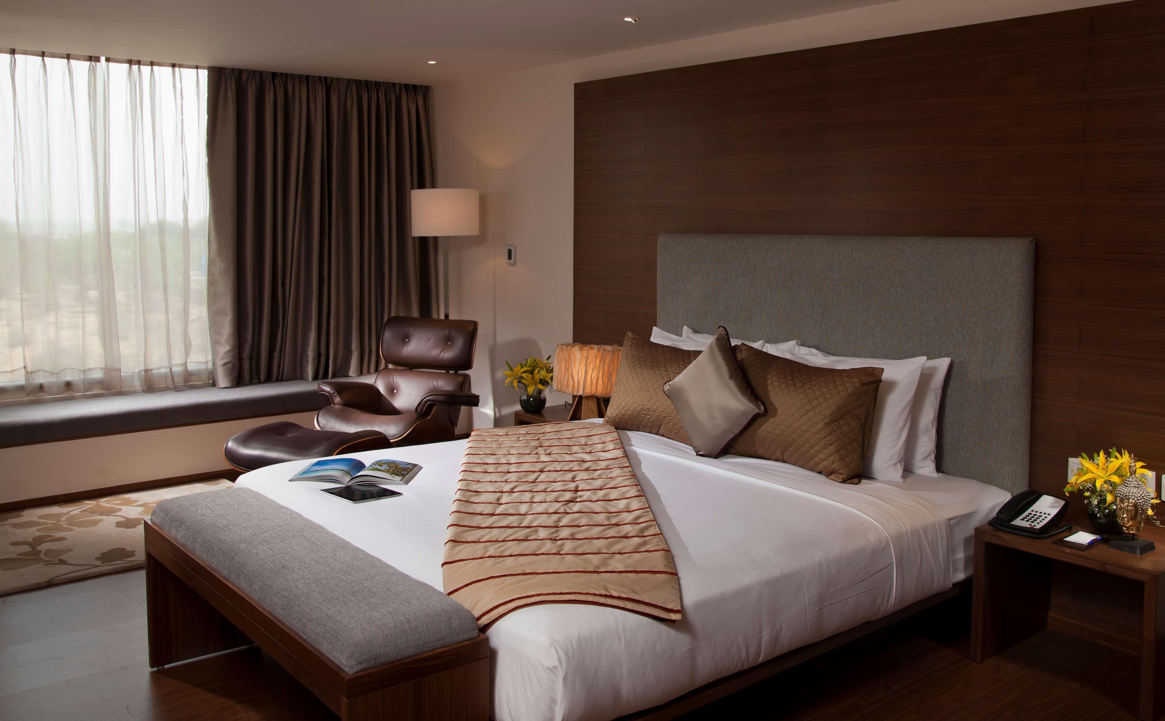 Radisson Blu Plaza Hotel Hyderabad Banjara Hills Стая снимка A room at the Taj Bengal